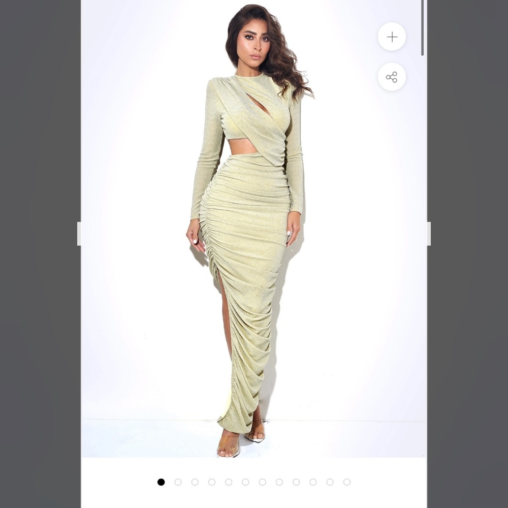 Miss Circle Maxi Dress